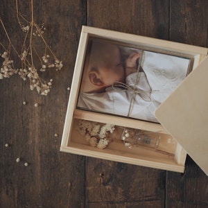 Boîte PHOTO et USB pour tirages 10 x 15 cm (4 x 6 po.) avec compartiment pour USB, peinte et gravée ou vierge