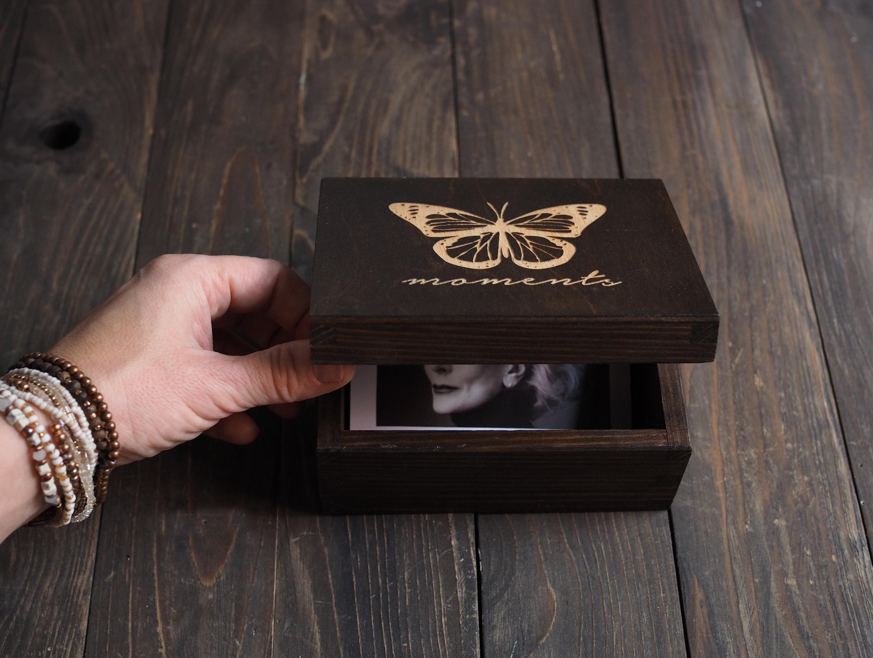 INSTAX wide wooden photo box for 86 x 108 mm prints (instax wide size) photography packaging, engraved and painted or blank