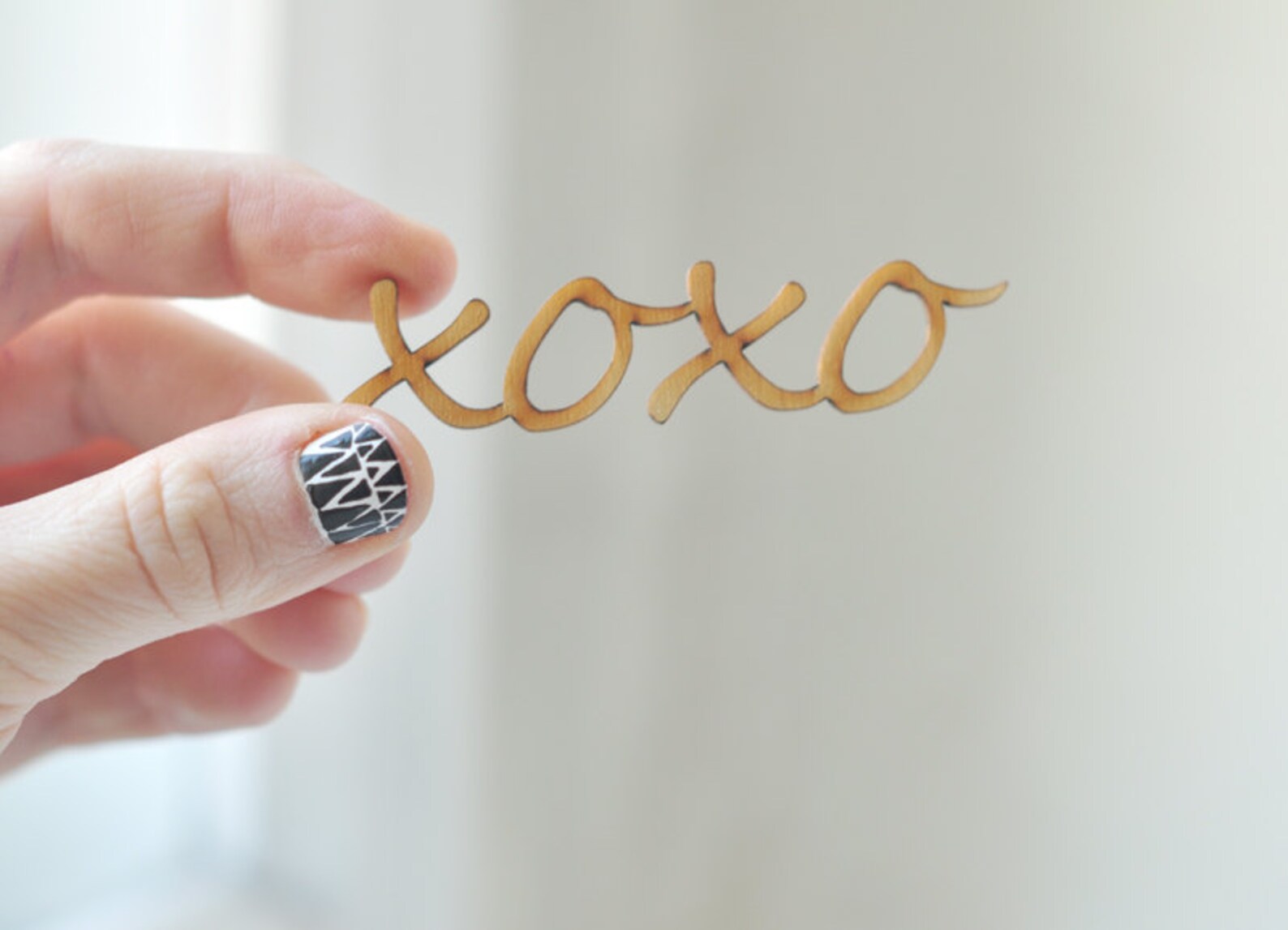 Small Wooden XOXO Lettering: Unfinished Laser Cut Wood Decor (7.5cm) - Etsy