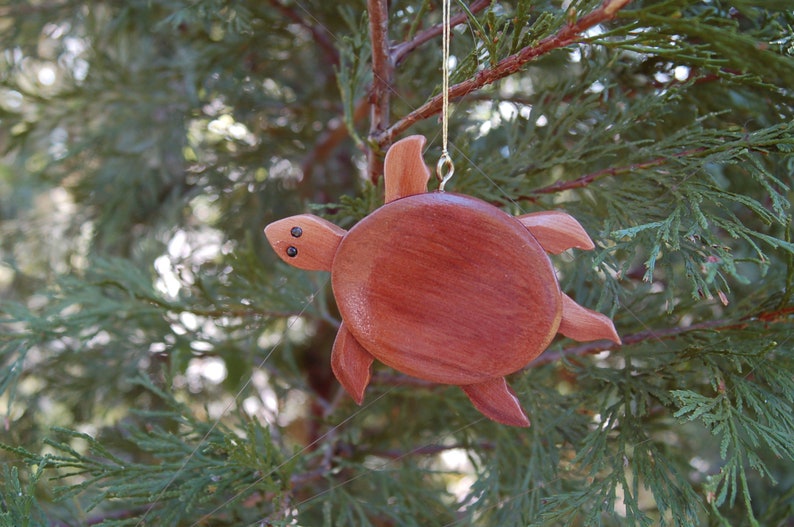 TURTLE CHRISTMAS ORNAMENT Wood Carving. image 2