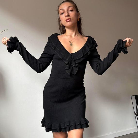 nanette lepore black dress Vintage Ruffle Mini Boutique Online>Clothing>Dresses Own the Night: New Dress length type:Knee Length This Elegant Dress Features