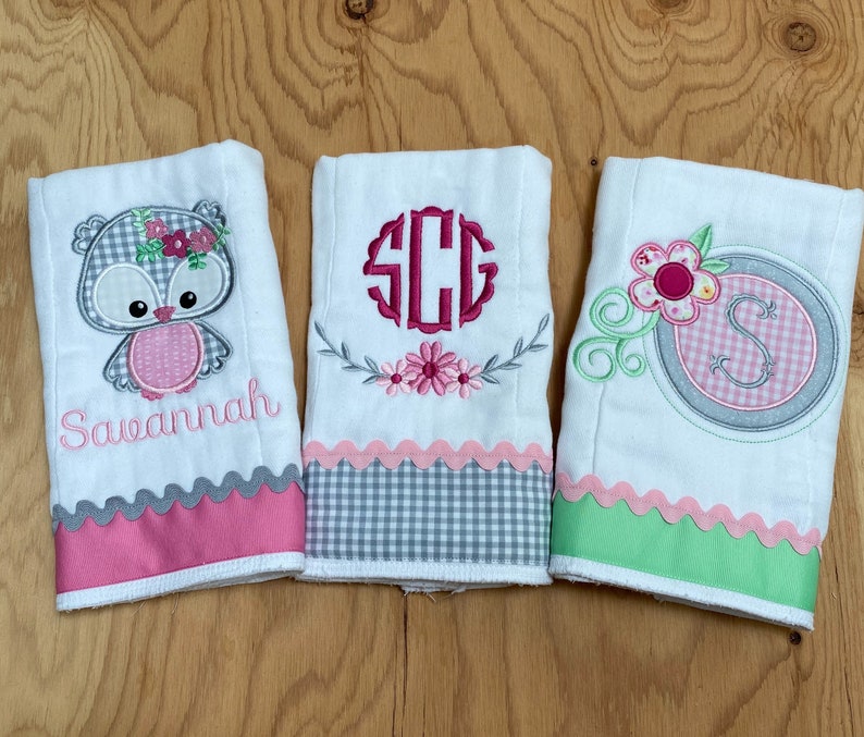 Personalized Burp Cloth Set Monogram Burp Cloth Baby Girl Etsy