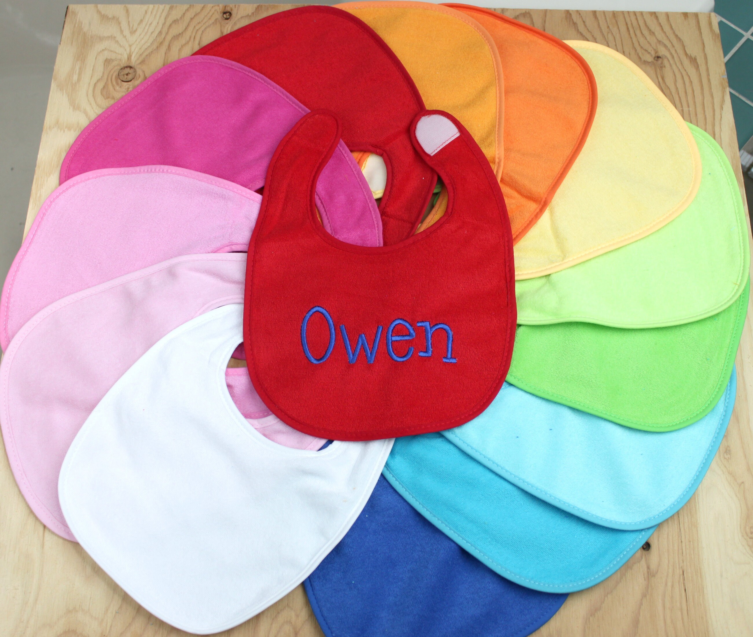 Personalized Bib Baby Bib Monogrammed Bib Baby Gift Etsy