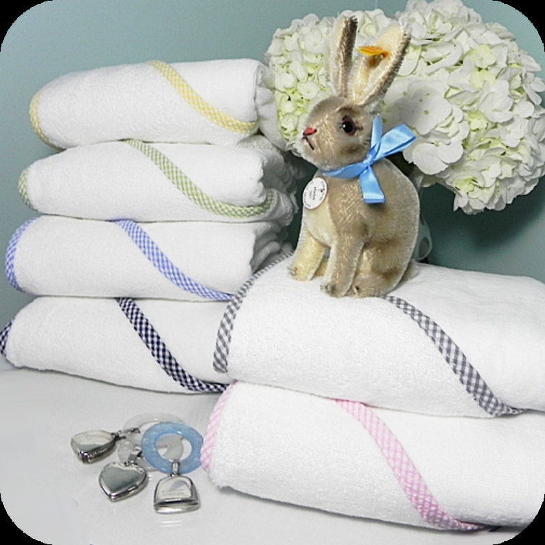 Bib and Towel Set Monkey Baby Towel Hooded Baby Towel Monkey Bib Baby Girl Gift Kids Towel Personalized Bath Towel