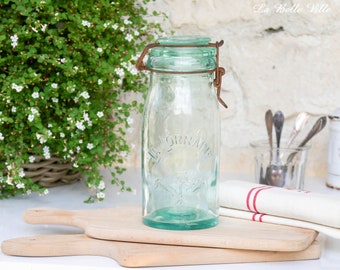 Vintage French aqua green La Lorraine canning jar - Old glass top bottle - 1 liter colored green jar - Bottle for the kitchen -Kitchen decor