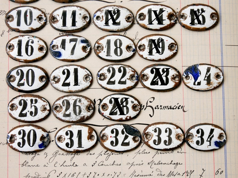 Antike französische Emaille Nummer Ein kleines emailliertes Schild Vintage Oval 7,8,10,11,16,17,18,20, 21, 22, 24, 25, 26, 30, 31, 32, 33 oder 34 Bild 5