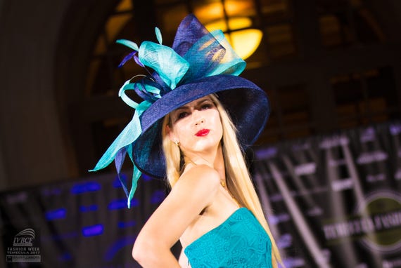 Navy Blue hat.Kentucky Derby Hat. Royal Ascot Hat. Derby Hat.. Formal Hat for Races, Royal Ascot, Weddings designer Hat, Fashion Hat