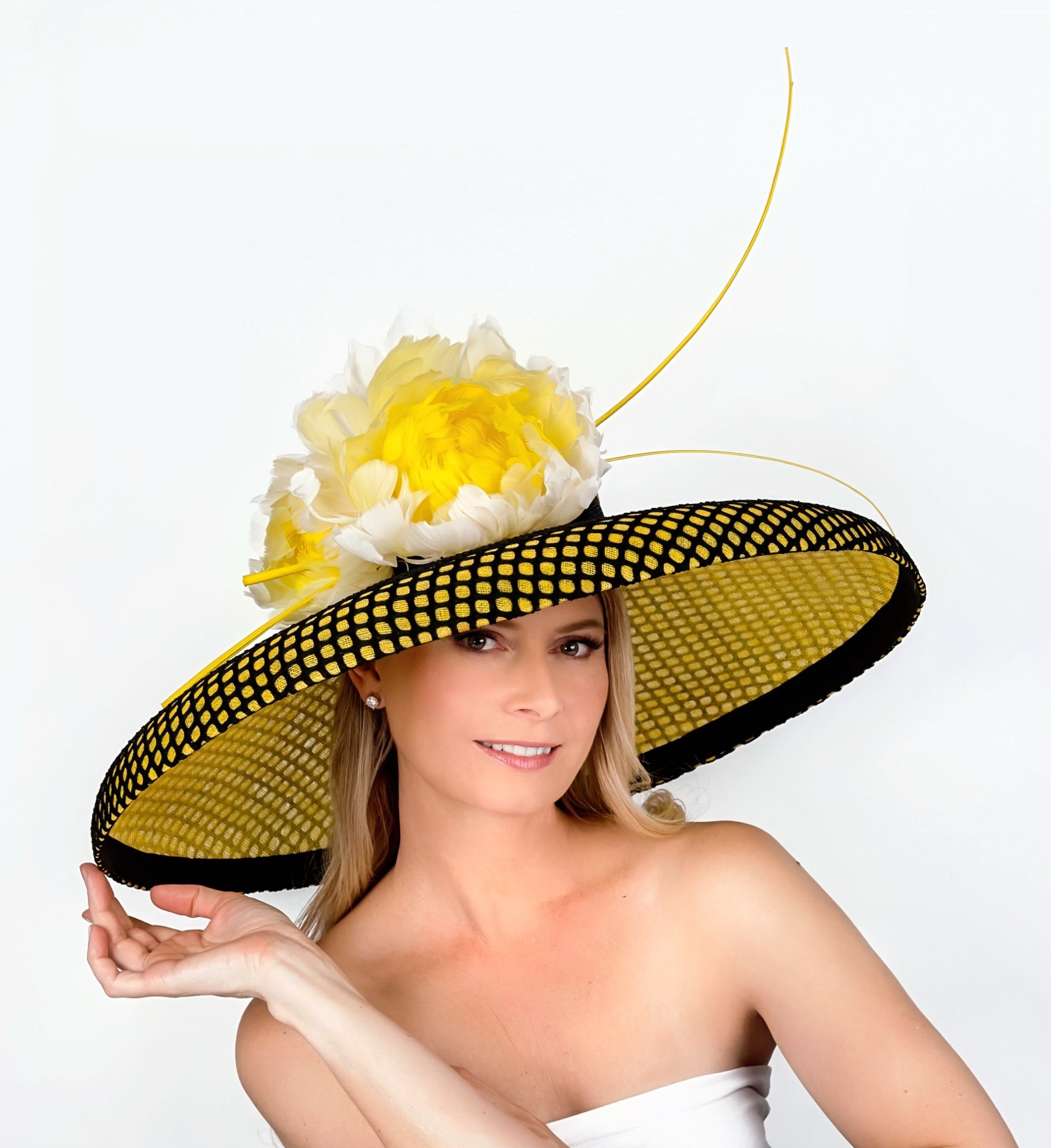 Kentucky Derby Large Hat. Yellow Hat. Black Hat. Royal Ascot  display picture 3