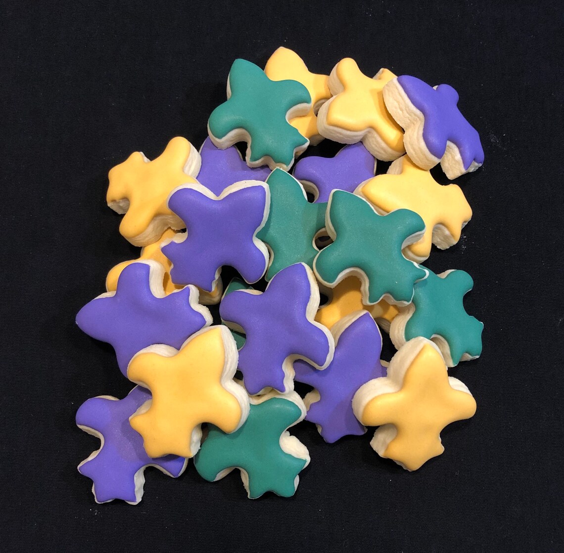 2 dozen Mini Fleur de Lis Sugar Cookies please read all item Etsy