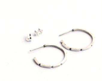 Hoop earrings 925, sterling silver hoops, medium minimalist hoops,  gift for her, dainty everyday hoops, geometric hoops