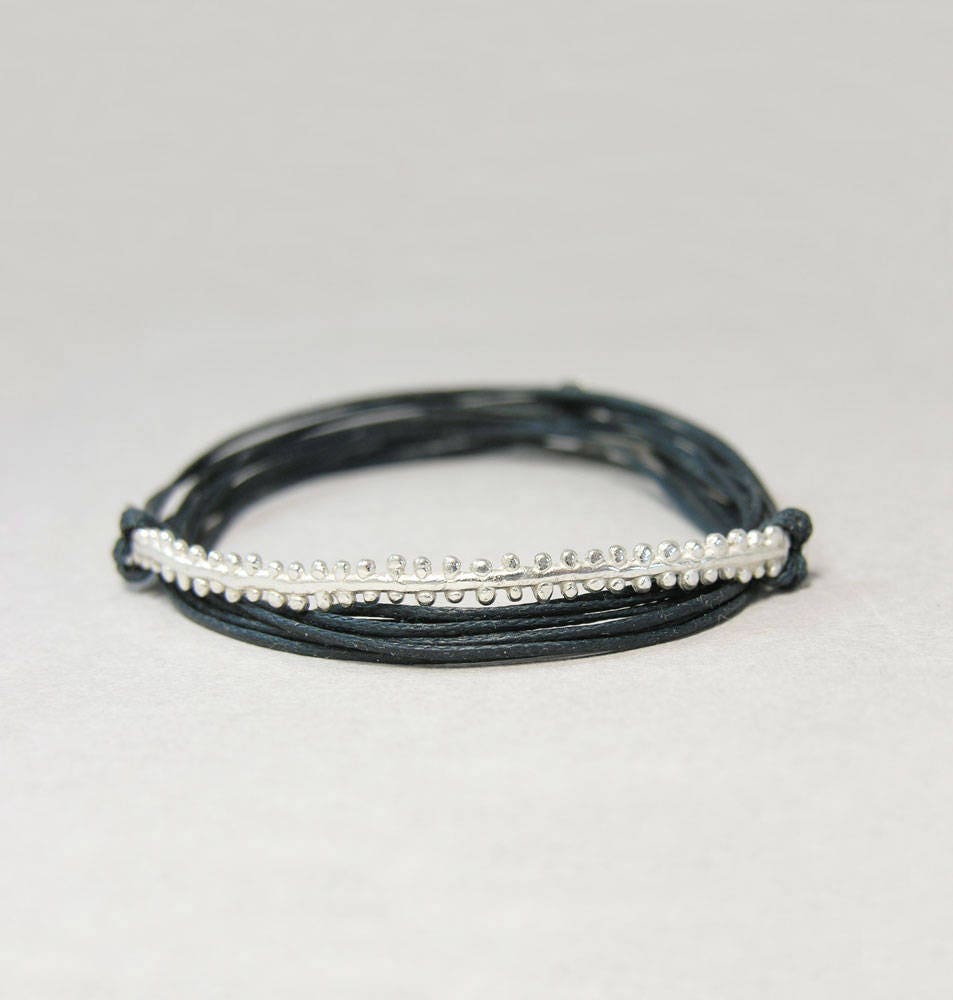 スターリングシルバーのドットバーブレスレット：ミニマリストスタッキングコードブレスレット - Etsy 日本