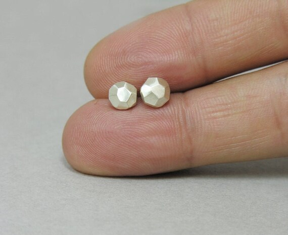 Orecchini A Bottone Geometrici In Argento Sterling 925 – Tondi Minimal – Chiusura A Farfalla