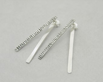 Orecchini A Barretta Lunghi 70 Mm In Argento 925 Martellato, Pendenti Minimalisti Fatti A Mano