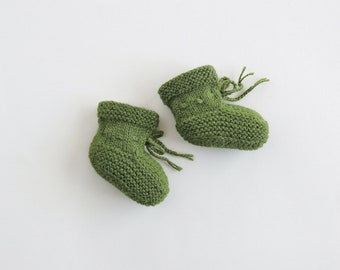 Baby Booties Pure Alpaca Wool Green Hand Knitted Winter Essentials for Newborn & Infant 0-6 months