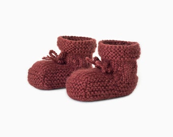 Hand knitted booties, alpaca baby slippers in rust, 3-6 months