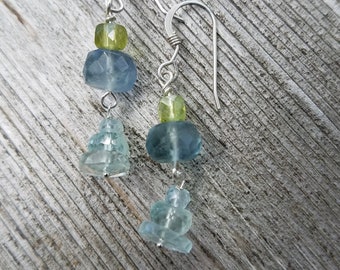 Deep blue fluorite, peridot & Aquamarine chandelier earrings. S.S. Natural Gemstones. Small, lightweight for everyday. Boho sundance style