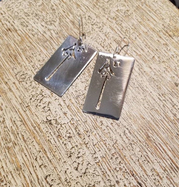 Chinese icon earrings.  Silver rectangles.  Handma