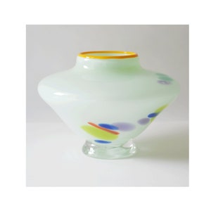 Hand Blown Vase Art Glass Light Green Abstract Design 5&quot;