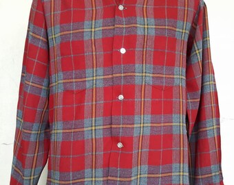 50s Shadow Plaid Button Down Rayon/Wool Blend Button-Up Women's Shirt  Lanerossi Game and Lake 1950s