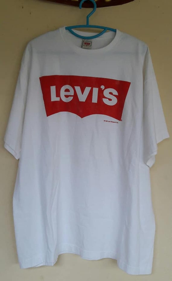 vintage levis tshirt