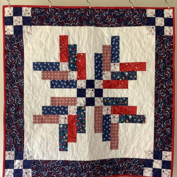 Suspension murale patriotique matelassée - Décoration feu d'artifice rouge blanc bleu