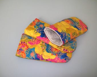 Quilted Eyeglass Case: Floral Print, Felt Lined