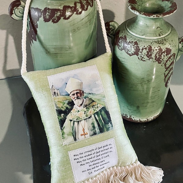 St.Patrick Scented Pillow/ St.Patrick’s Day gift/ Saint pillow/St. Patrick prayer/ Catholic gift /St. Patricks Day  decor