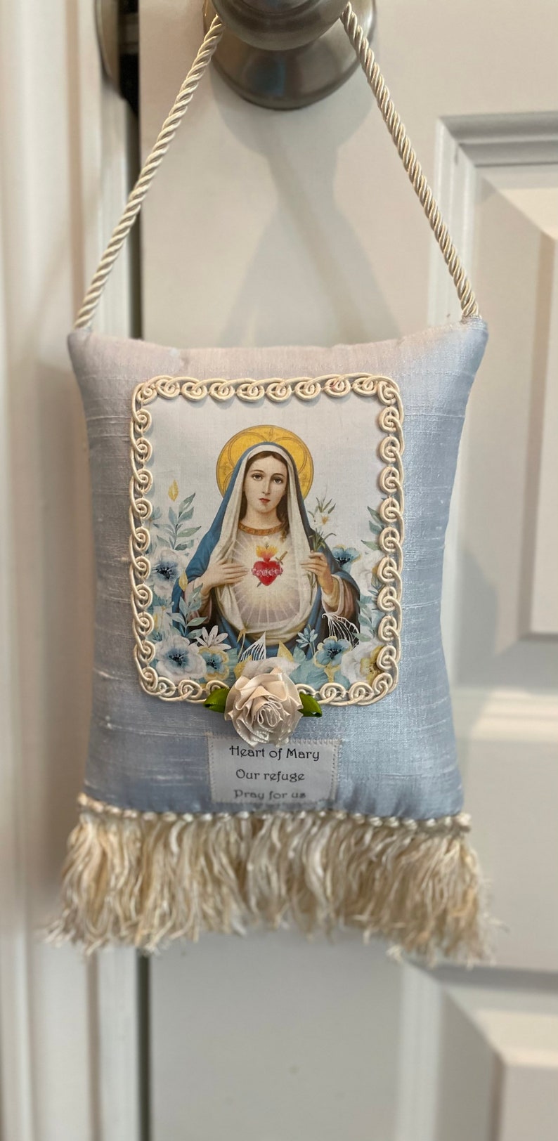 Sagrado Corazón de María /Nuestro refugio/ruega por nosotros Bolsita de almohada perfumada... Bolsita perfumada decorativa... Almohada del Corazón de María, regalo católico de MARÍA imagen 1