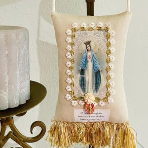Selige Maria Antike französischer Stil duftendes Hängekissen Religiöses Kissen .Unbeflecktes Herz von Mary Geschenk