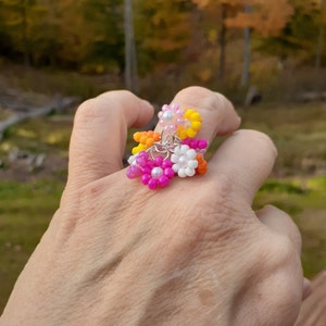 Beaded Bouquet Ring in Lesbian Flag Colors