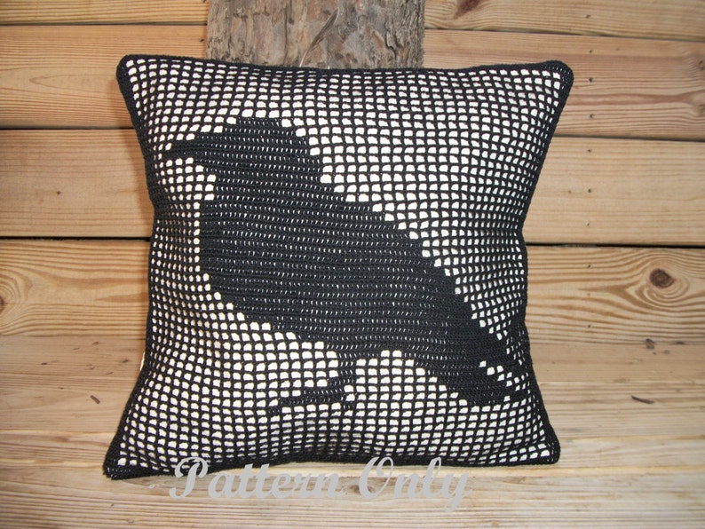 Crochet Black Bird Pillow Pattern