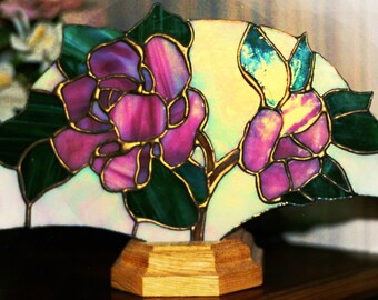 LIGHTED FANS - Stained Glass Lighted Fans - Pink Flowers - 0515TGM06129
