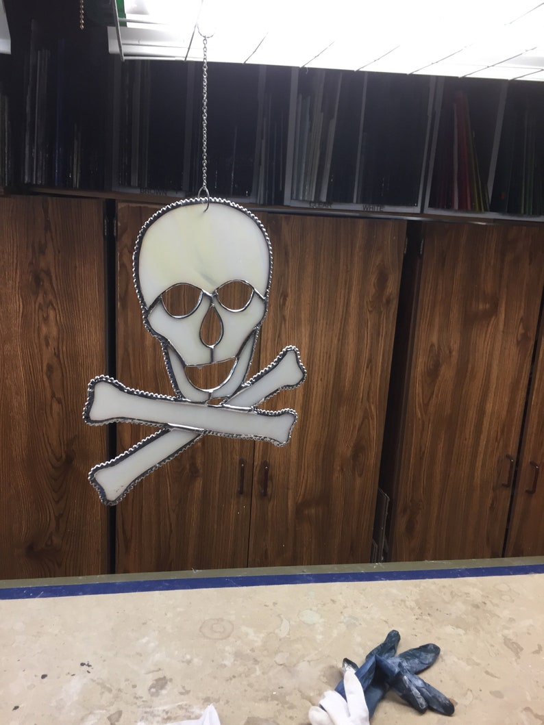 SUNCATCHER Stained Glass Skull and Crossbones