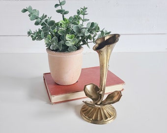 Vintage brass calla lily vase | flower vase | posie vase | art nouveau |vintage home decor |