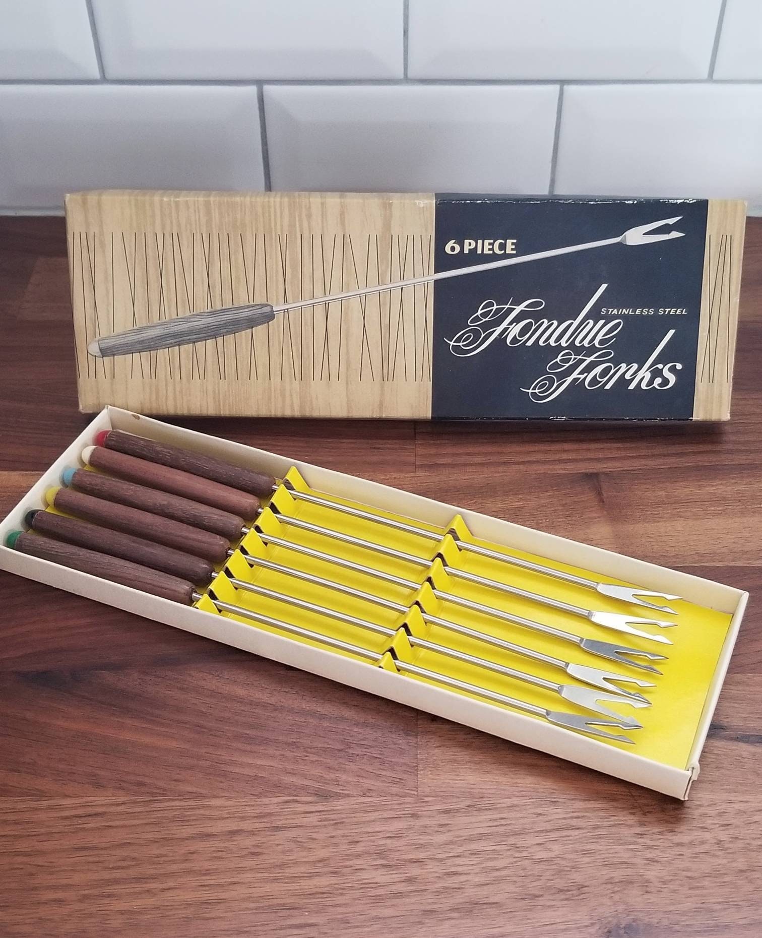 2 prong fondue forks, Fondue Party Forks Set of 4 fondue forks Vintage Fondue Forks Retro Colored Plastic handles stainless steel fork