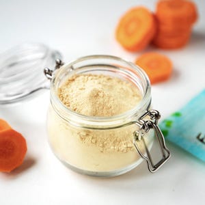 Organic Carrot Powder - Non-GMO, Ground Raw Dried Roots, Vegan, Bulk, Great for Baking, Juices, Smoothies, Shakes, and Drinks image 5