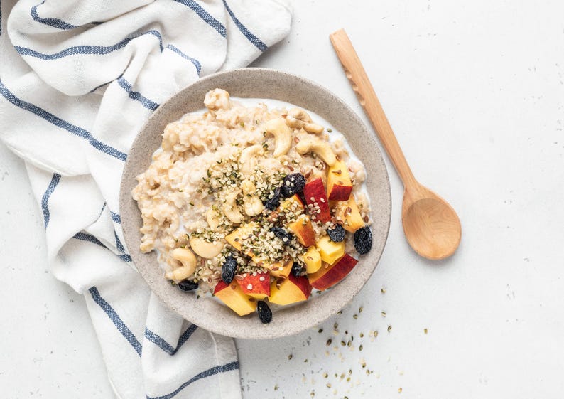 Organic Paraguayan Hemp Seeds — Non-GMO Raw Hearts, Hulled, Kosher, Vegan, Bulk. Keto-Friendly. Rich in Omega 3 & 6. Good Source of Protein image 7