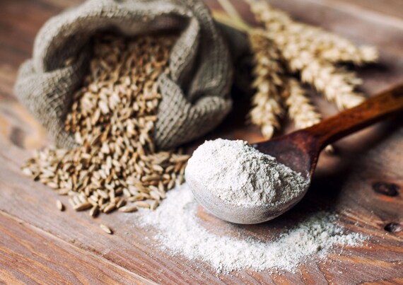 whole grain stone ground rye flour