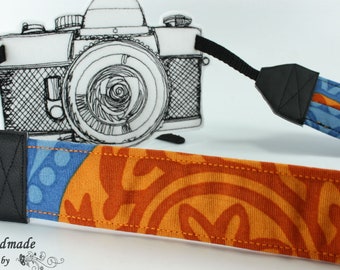 Camera strap Retro flowers for DSLR or system camera