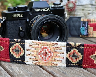 Camera strap  ISTANBUL in different designs for DSLR or system camera