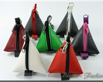 Mini pyramid for small stuff or money present, mini bag, choose colour, key fob, key holder