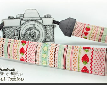 Camera strap strawberry for DSLR or system camera