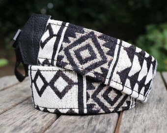 Camera strap  ISTANBUL in different designs for DSLR or system camera