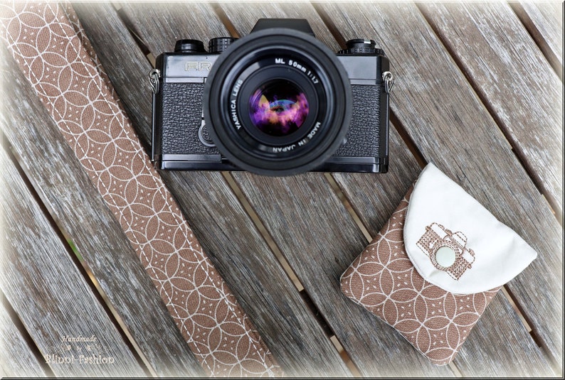 Camera strap with fancy retro print for DSLR or system camera