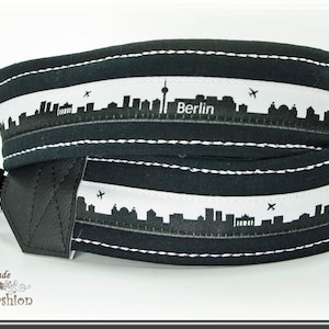 カメラストラップ BERLIN、SKYLINE さまざまな都市のカメラストラップ