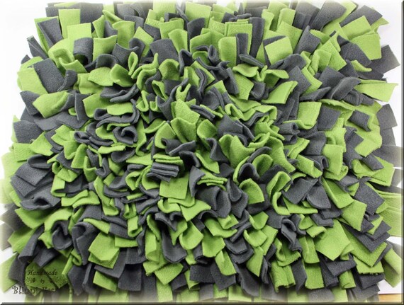 SNIFFY der Schnüffelteppich Leckerli Suchspiel, Schnüffeldecke, Training Intelligenzspiel zur Nasenarbeit Schnüffelwiese SNIFFY der Schnüffelteppich Leckerli Suchspiel, Schnüffeldecke, Training Intelligenzspiel zur Nasenarbeit Schnüffelwiese