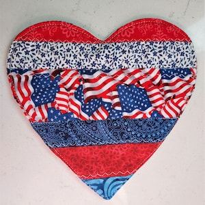 Quilted Heart Shape Mug Rug with Pocket -  Handmade Heart Shape Coaster - Thinking of You Gift - Inspirational Gift - Personal Gift