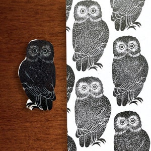 Rubberstempel wijze uil voor knutselen met buitenthema, nachtvogelontwerp voor bosprojecten, op de natuur geïnspireerd cadeau voor herfstliefhebbers