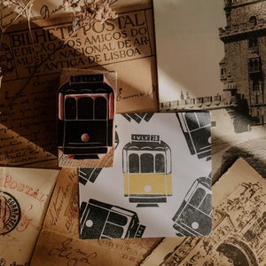 Gele rubberstempel Lissabon tram 28 / iconisch stadsoriëntatiepunt voor reizigersnotitieboekje of bullet journal / souvenir uit Portugal / reisherinneringen