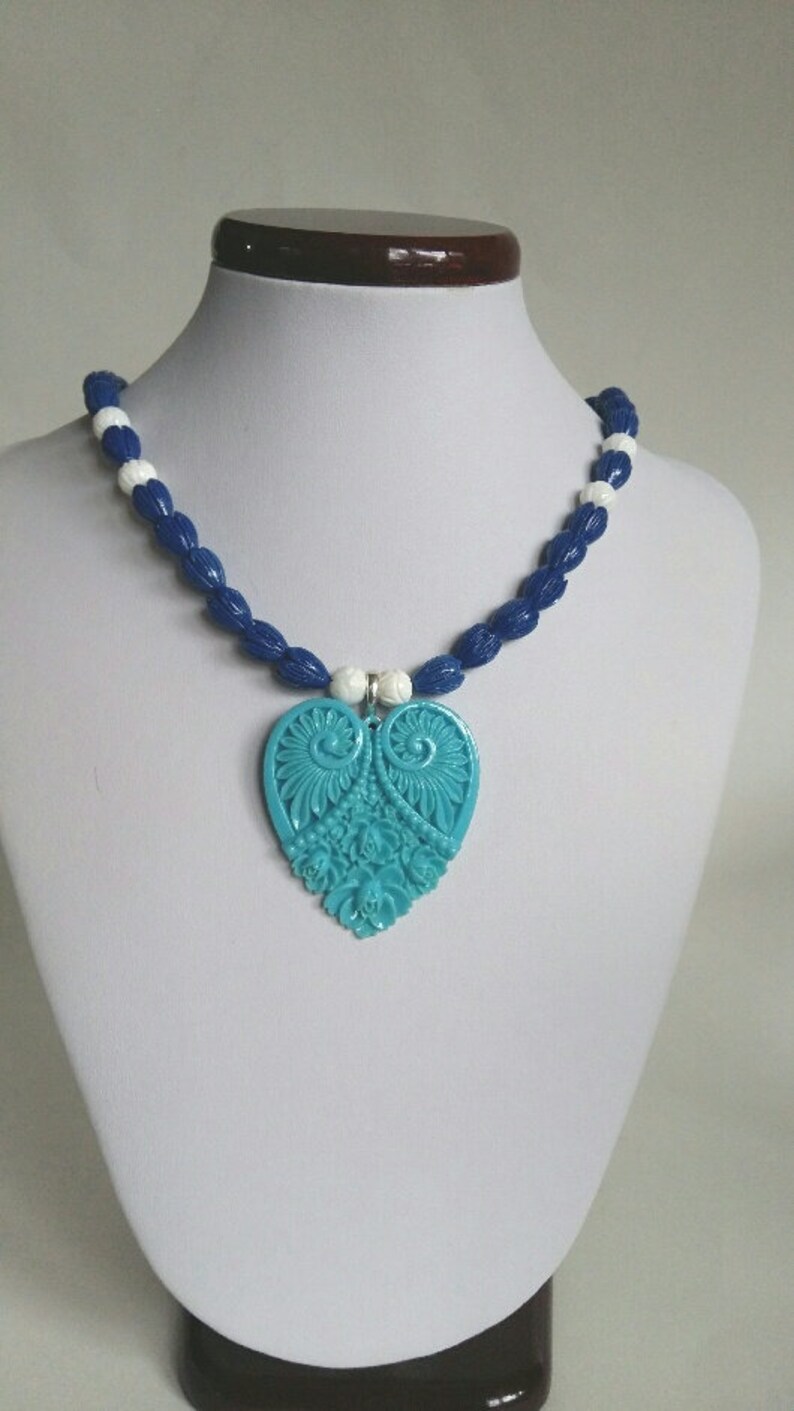 Women Blue Tulips Sea Shell Necklace Sea Sell Necklace Blue Pendant Blue Tulips Beads Necklace Sea Shell Necklace Women Blue Necklace